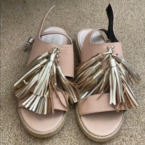 Saks Fifth Avenue Summer Sandals with Tassle Sz 7